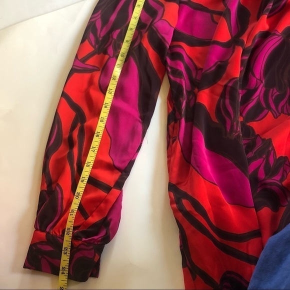 Who What Wear Bold Floral Long Sleeves Back Button Keyhole Shift Dress Size XS - Picture 14 of 15